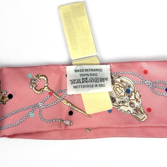 New Hermes Twilly Scarf Les Cles a Pois Rose Beige Multicolor 100% Silk - Picture 11 of 16